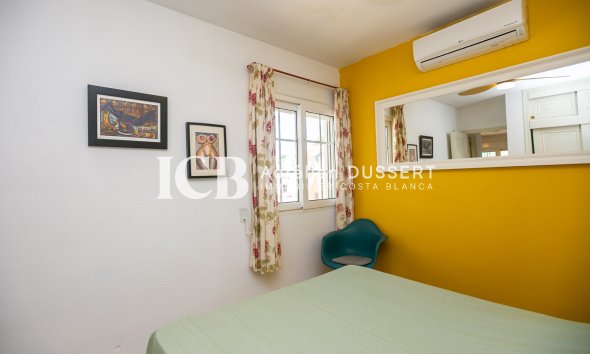 Revente - Appartement -
Orihuela Costa - Playa Flamenca