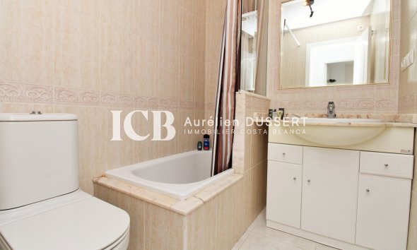 Revente - Appartement -
Orihuela Costa - Villamartín