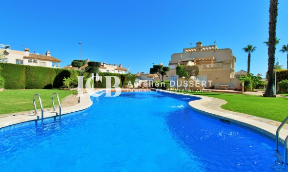 Revente - Appartement -
Orihuela Costa - Villamartín