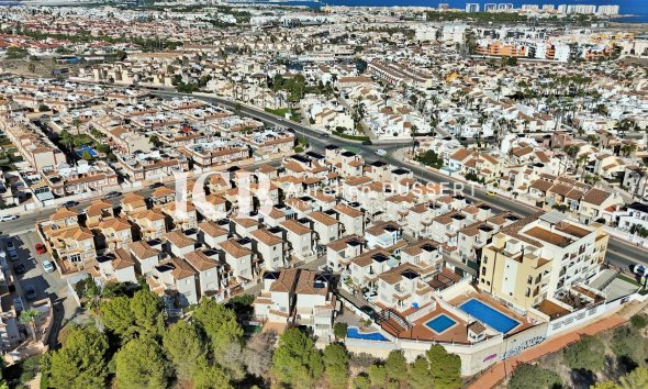 Revente - Maison individuelle -
Orihuela Costa - Playa Flamenca