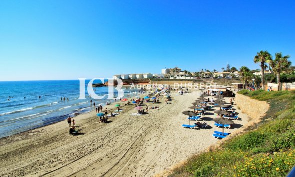 Revente - Maison individuelle -
Orihuela Costa - Playa Flamenca