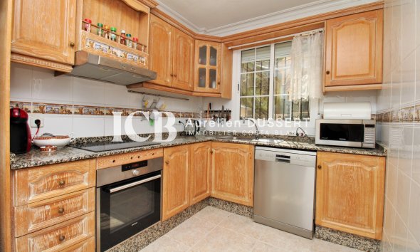 Revente - Maison individuelle -
Orihuela Costa - Villamartín