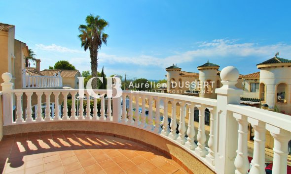 Revente - Maison individuelle -
Orihuela Costa - Villamartín