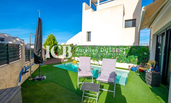 Resale - Villa -
Benijofar