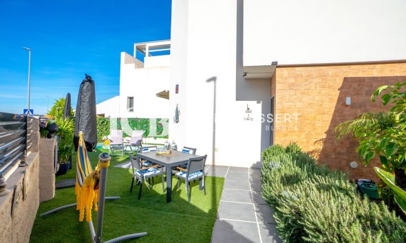 Resale - Villa -
Benijofar