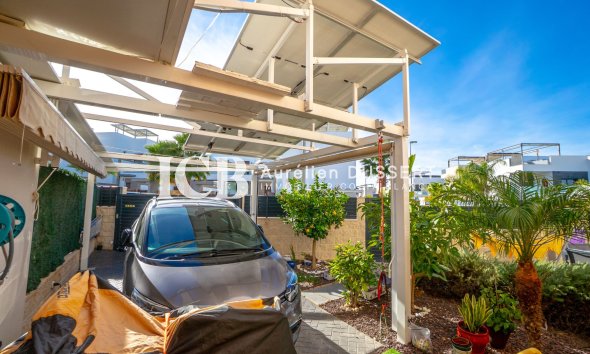 Resale - Villa -
Benijofar