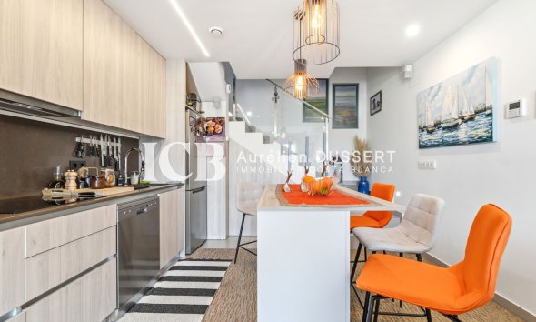 Resale - Villa -
Benijofar