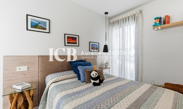 Resale - Villa -
Benijofar