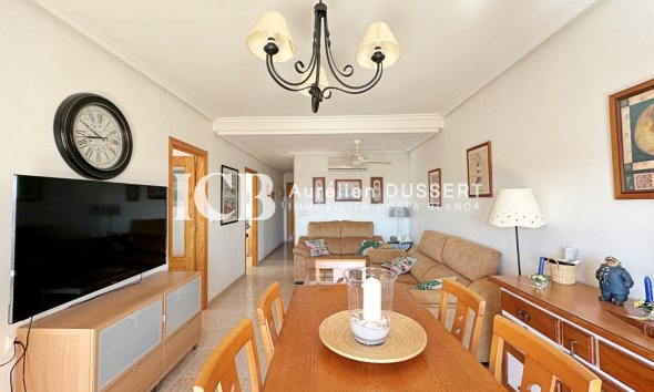 Revente - Appartement -
Orihuela Costa - Campoamor
