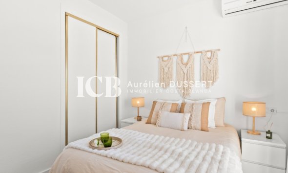 Revente - Maison mitoyenne -
Orihuela Costa - Las Filipinas