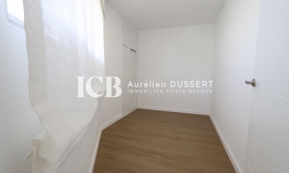 Revente - Appartement -
Orihuela Costa - La Zenia
