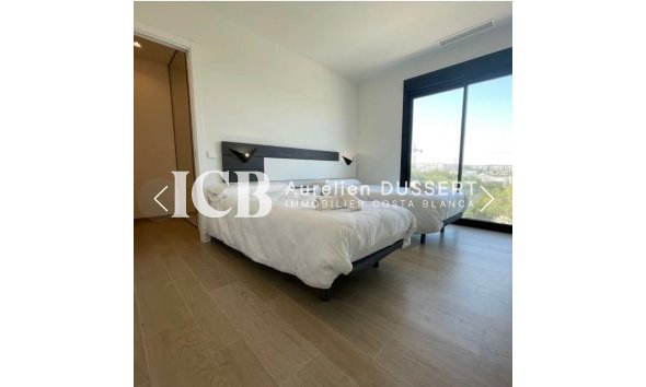 Reventa - Apartamento / piso -
Las Colinas Golf