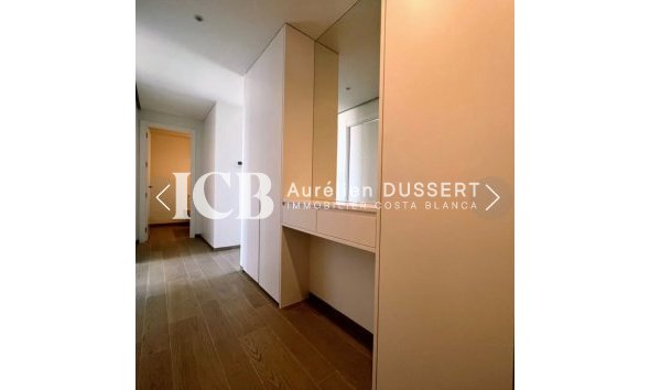 Reventa - Apartamento / piso -
Las Colinas Golf