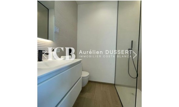 Reventa - Apartamento / piso -
Las Colinas Golf