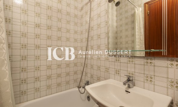 Revente - Appartement -
Punta Prima - Torrevieja