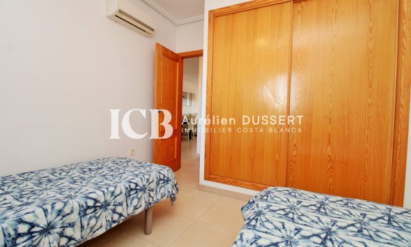 Revente - Appartement -
Orihuela Costa - Villamartín