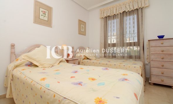 Revente - Appartement -
Orihuela Costa - Villamartín