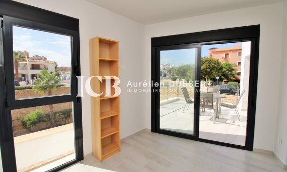 Revente - Appartement -
Orihuela Costa - Villamartín