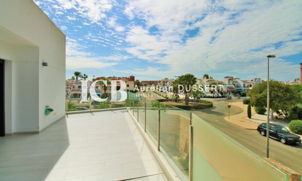Revente - Appartement -
Orihuela Costa - Villamartín