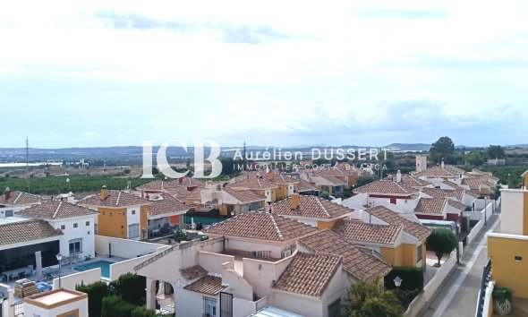 Resale - Apartment / flat -
Los Montesinos