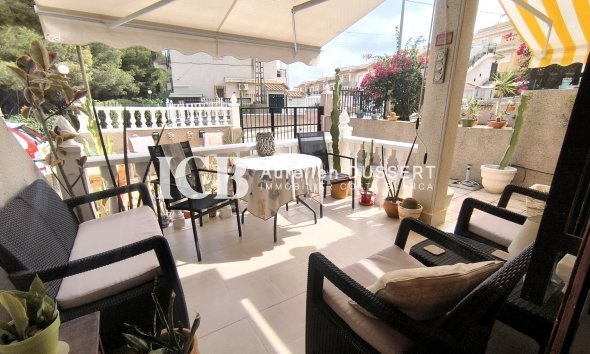 Reventa - Adosado -
Algorfa