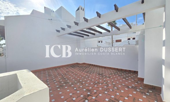 Revente - Maison mitoyenne -
Orihuela Costa - Los Dolses
