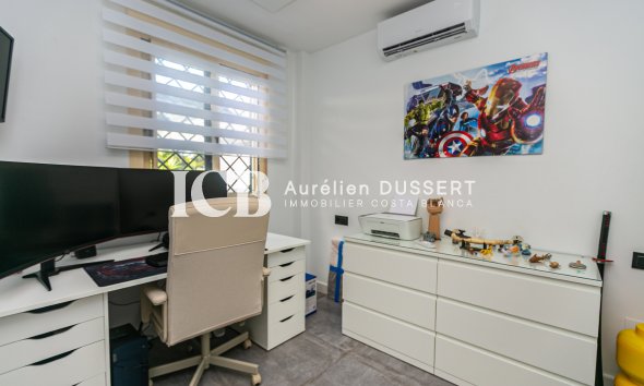 Resale - Townhouse -
Mil Palmeras