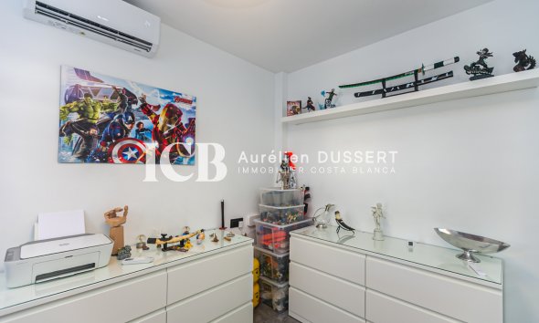 Resale - Townhouse -
Mil Palmeras