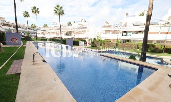 Revente - Appartement -
Orihuela Costa - Villamartín