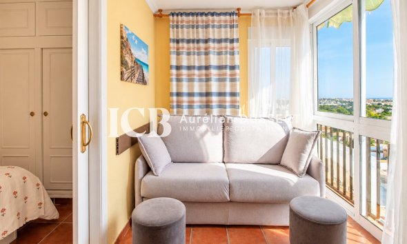 Revente - Appartement -
Orihuela Costa - Campoamor