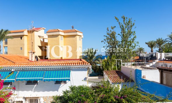 Revente - Appartement -
Punta Prima - Torrevieja