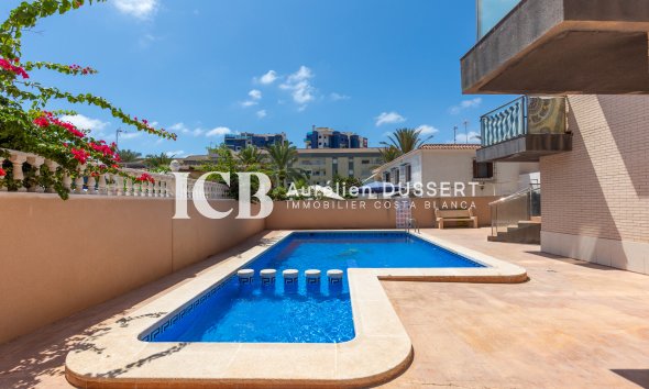 Revente - Appartement -
Punta Prima - Torrevieja