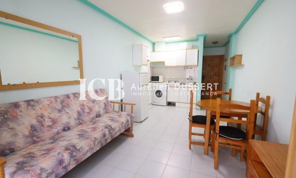Resale - Apartment / flat -
Torrevieja - La Siesta - El Salado - Torreta