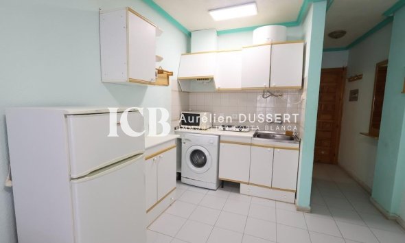Resale - Apartment / flat -
Torrevieja - La Siesta - El Salado - Torreta