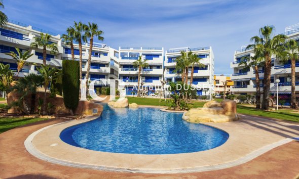 Reventa - Apartamento / piso -
Orihuela Costa - Playa Flamenca