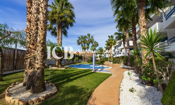 Reventa - Apartamento / piso -
Orihuela Costa - Playa Flamenca