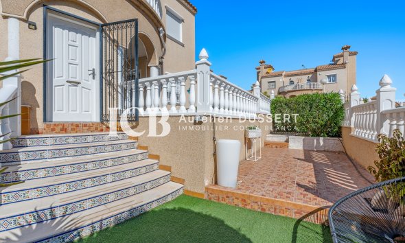 Revente - Maison mitoyenne -
Orihuela Costa - Villamartín