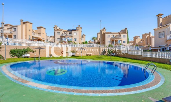 Revente - Maison mitoyenne -
Orihuela Costa - Villamartín