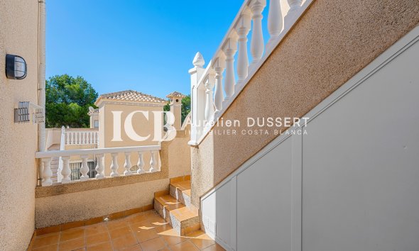 Revente - Maison mitoyenne -
Orihuela Costa - Villamartín