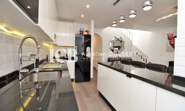 Revente - Maison mitoyenne -
Orihuela Costa - Villamartín