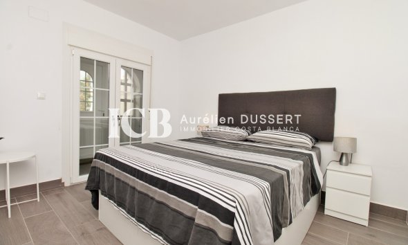 Revente - Maison mitoyenne -
Orihuela Costa - Villamartín