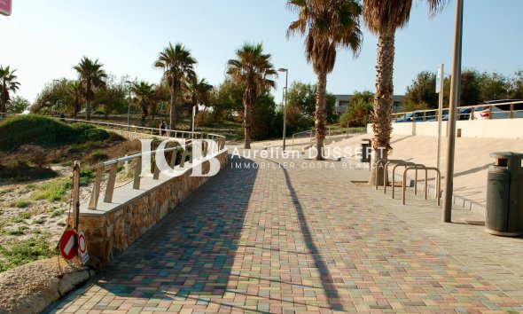 Resale - Apartment / flat -
Mil Palmeras