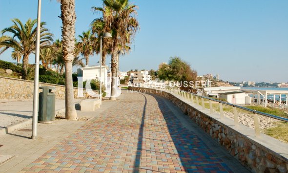 Resale - Apartment / flat -
Mil Palmeras