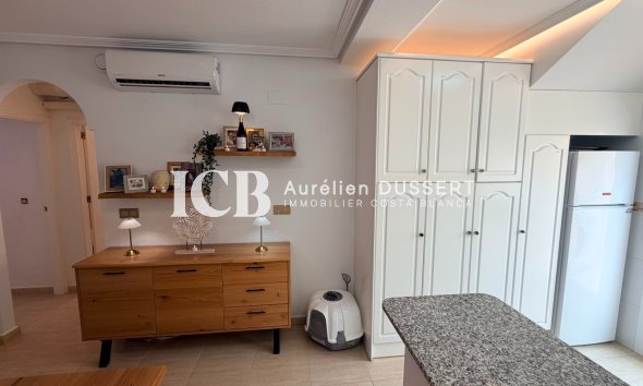 Resale - Townhouse -
Los Montesinos - Urbanizacion montesol