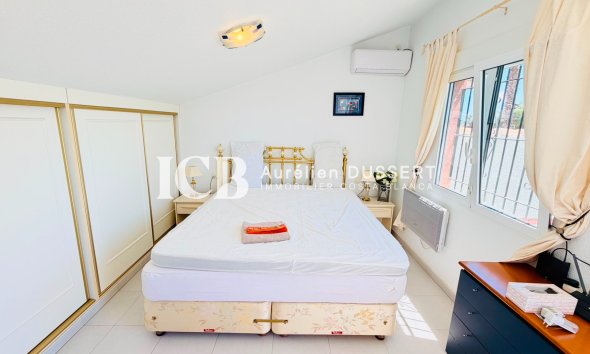 Revente - Villa -
Daya Vieja