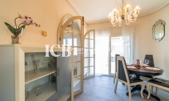 Revente - Villa -
Orihuela Costa - Playa Flamenca