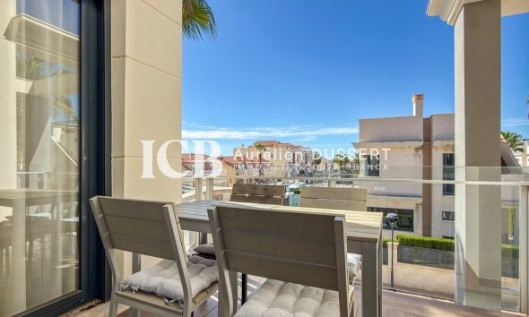 Revente - Appartement -
Orihuela Costa - La Zenia