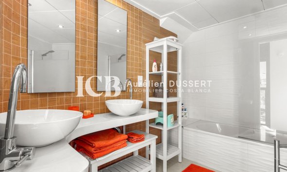 Revente - Appartement -
Orihuela Costa - La Zenia