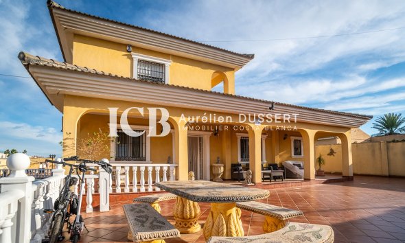 Revente - Maison individuelle -
Los Balcones - Torrevieja