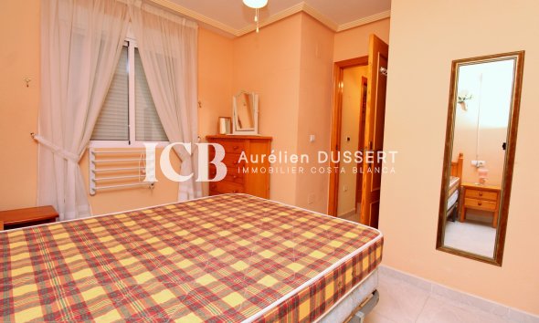 Reventa - Apartamento / piso -
Orihuela Costa - Playa Flamenca